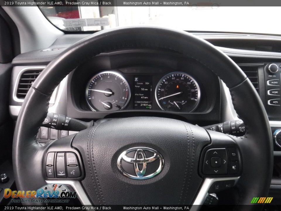 2019 Toyota Highlander XLE AWD Predawn Gray Mica / Black Photo #28