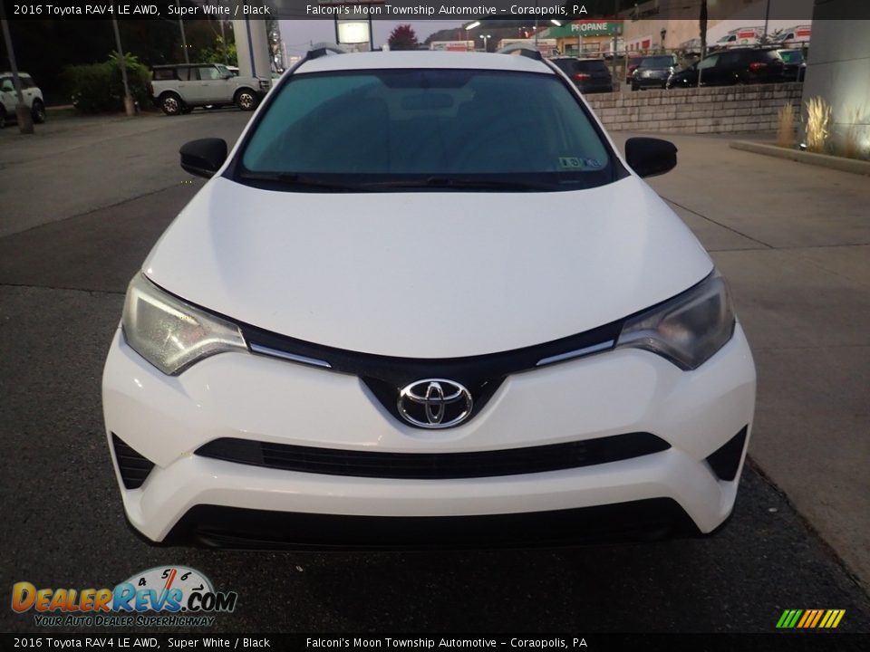 2016 Toyota RAV4 LE AWD Super White / Black Photo #8