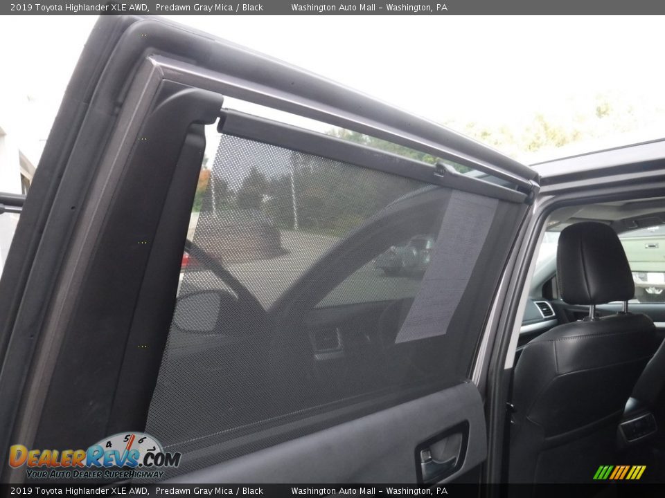 2019 Toyota Highlander XLE AWD Predawn Gray Mica / Black Photo #30