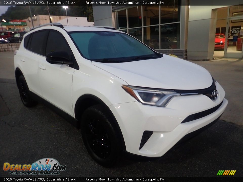 2016 Toyota RAV4 LE AWD Super White / Black Photo #9