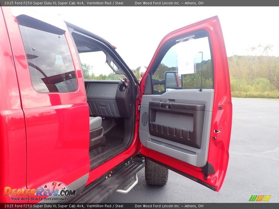 2015 Ford F250 Super Duty XL Super Cab 4x4 Vermillion Red / Steel Photo #35