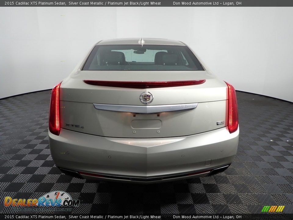 2015 Cadillac XTS Platinum Sedan Silver Coast Metallic / Platinum Jet Black/Light Wheat Photo #9