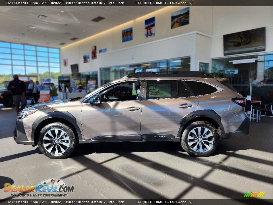 2023 Subaru Outback 2.5i Limited Brilliant Bronze Metallic / Slate Black Photo #4