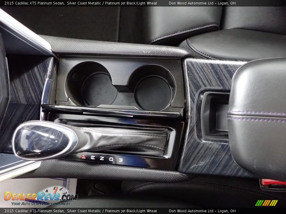 2015 Cadillac XTS Platinum Sedan Shifter Photo #22