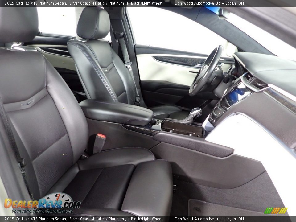 Front Seat of 2015 Cadillac XTS Platinum Sedan Photo #28