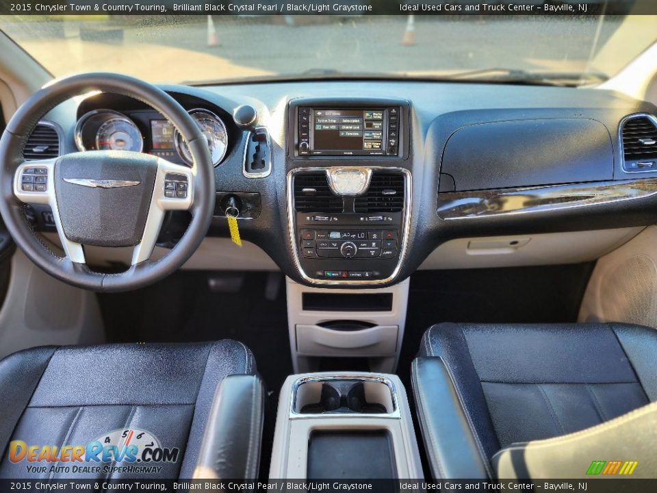 2015 Chrysler Town & Country Touring Brilliant Black Crystal Pearl / Black/Light Graystone Photo #14