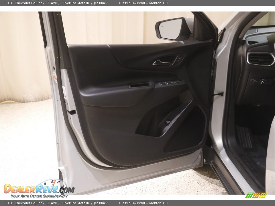 2018 Chevrolet Equinox LT AWD Silver Ice Metallic / Jet Black Photo #4