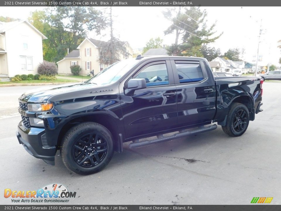 2021 Chevrolet Silverado 1500 Custom Crew Cab 4x4 Black / Jet Black Photo #9