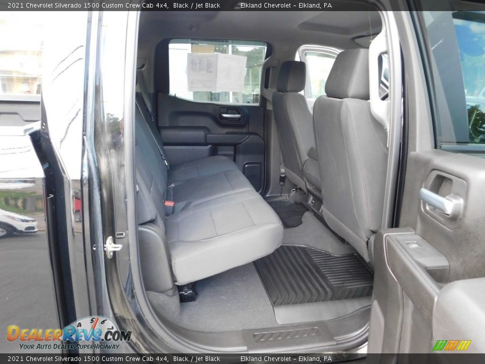 2021 Chevrolet Silverado 1500 Custom Crew Cab 4x4 Black / Jet Black Photo #24