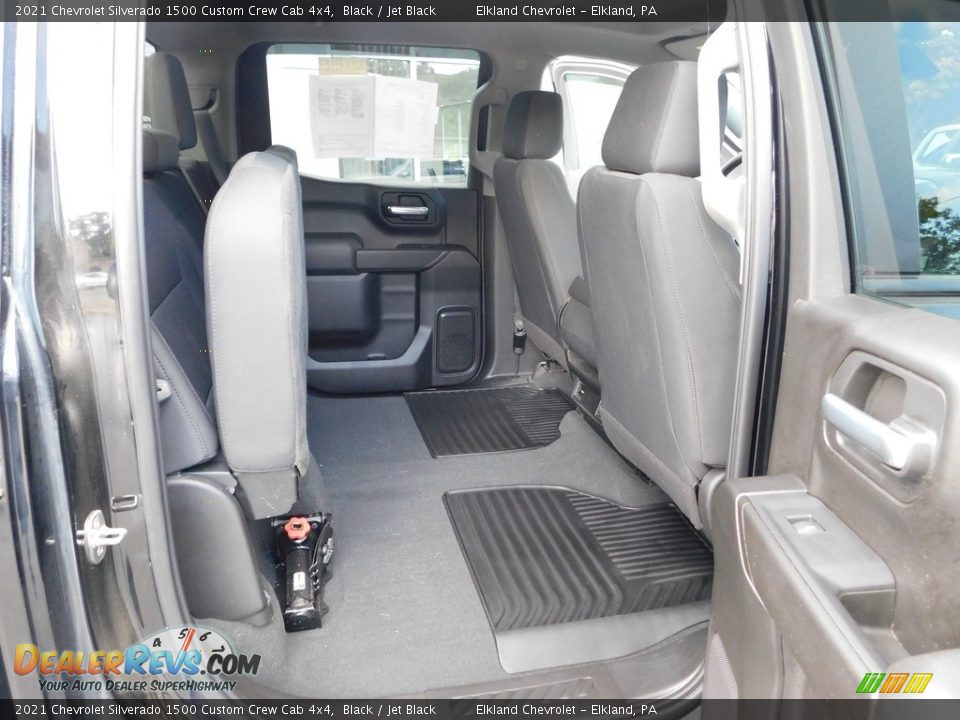 2021 Chevrolet Silverado 1500 Custom Crew Cab 4x4 Black / Jet Black Photo #26