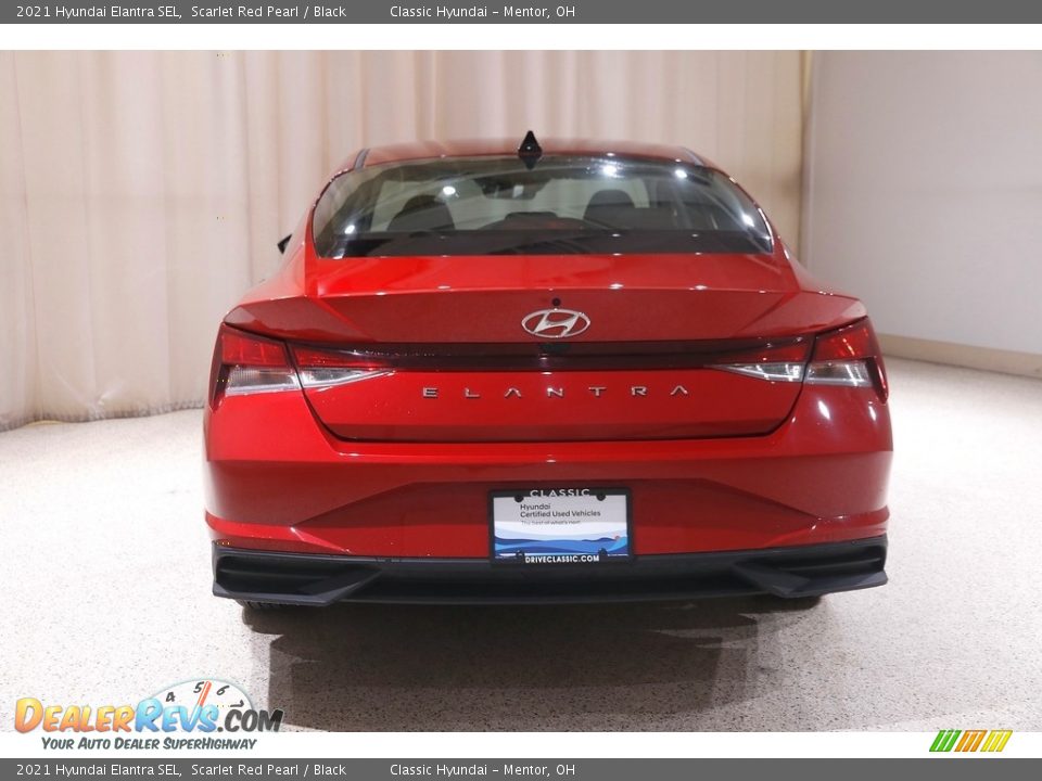 2021 Hyundai Elantra SEL Scarlet Red Pearl / Black Photo #17