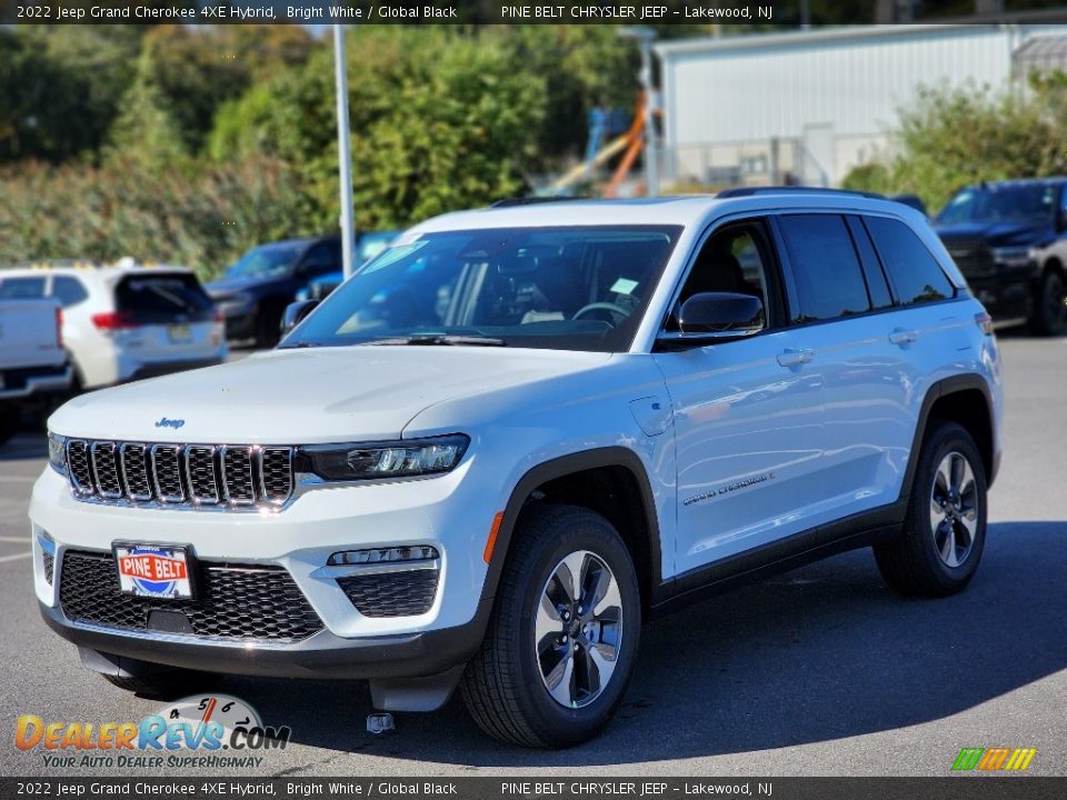 2022 Jeep Grand Cherokee 4XE Hybrid Bright White / Global Black Photo #1