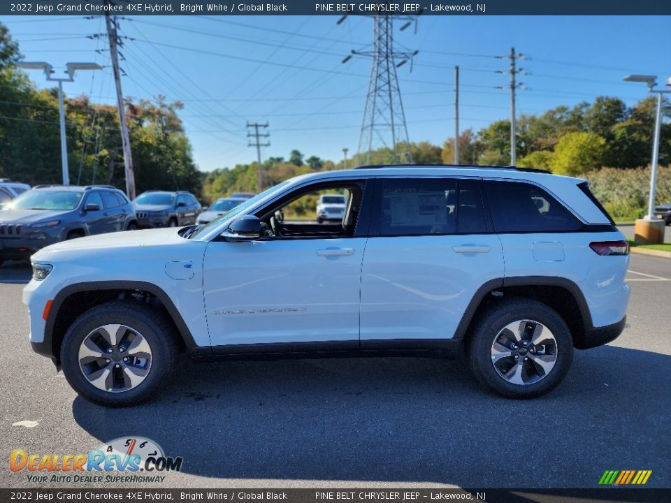 2022 Jeep Grand Cherokee 4XE Hybrid Bright White / Global Black Photo #3