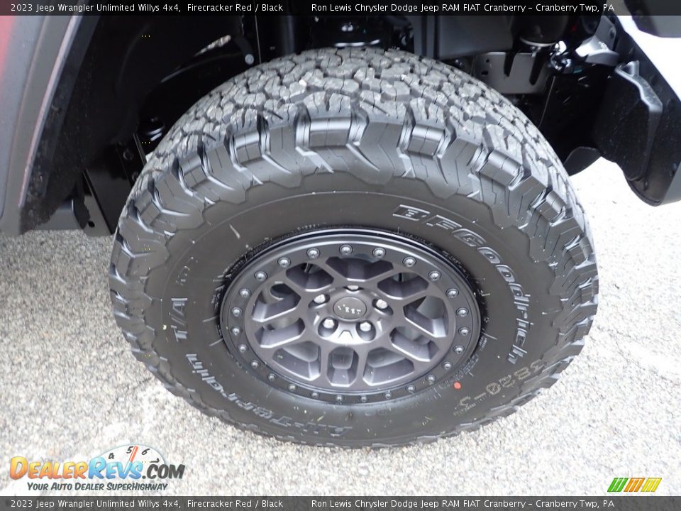 2023 Jeep Wrangler Unlimited Willys 4x4 Wheel Photo #9