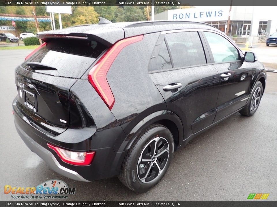 2023 Kia Niro SX Touring Hybrid Orange Delight / Charcoal Photo #8