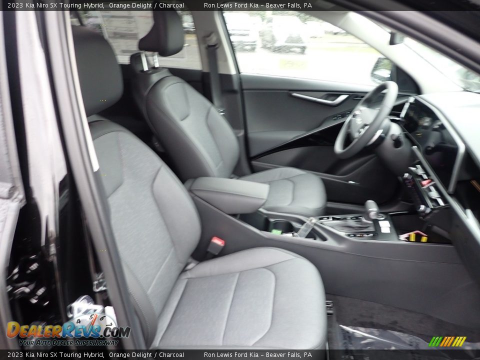 2023 Kia Niro SX Touring Hybrid Orange Delight / Charcoal Photo #11