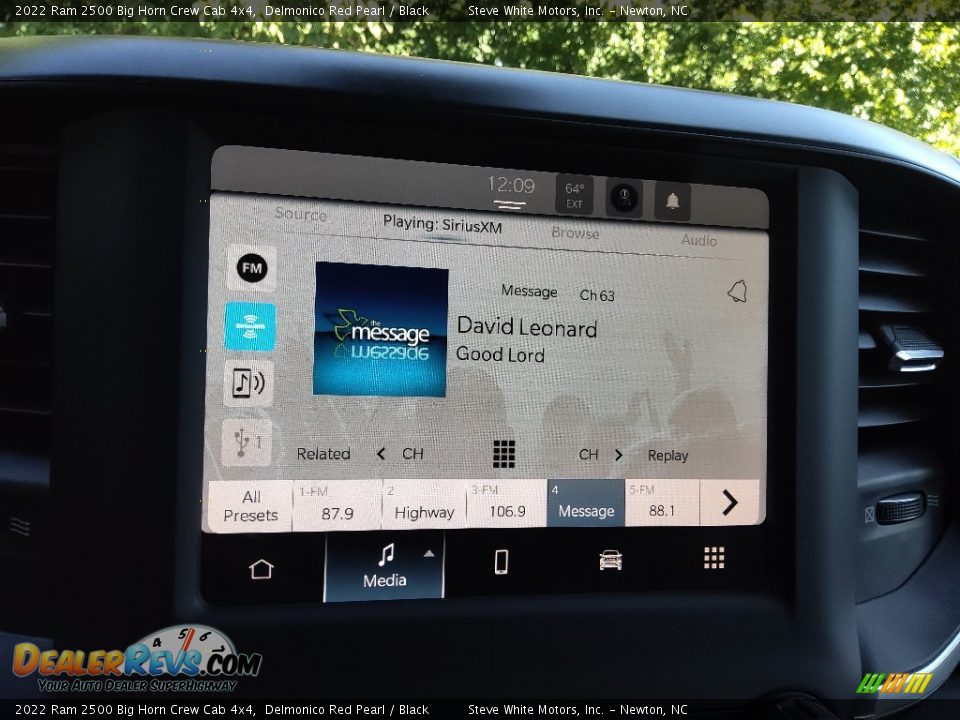 2022 Ram 2500 Big Horn Crew Cab 4x4 Delmonico Red Pearl / Black Photo #24