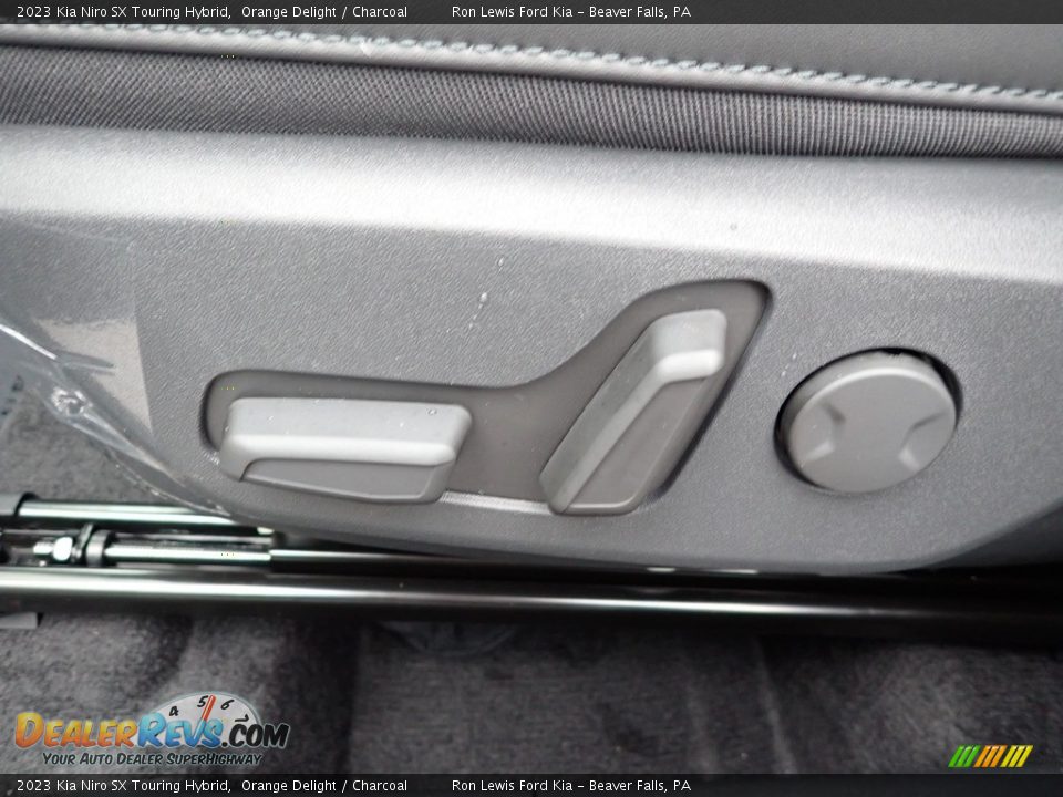 2023 Kia Niro SX Touring Hybrid Orange Delight / Charcoal Photo #16