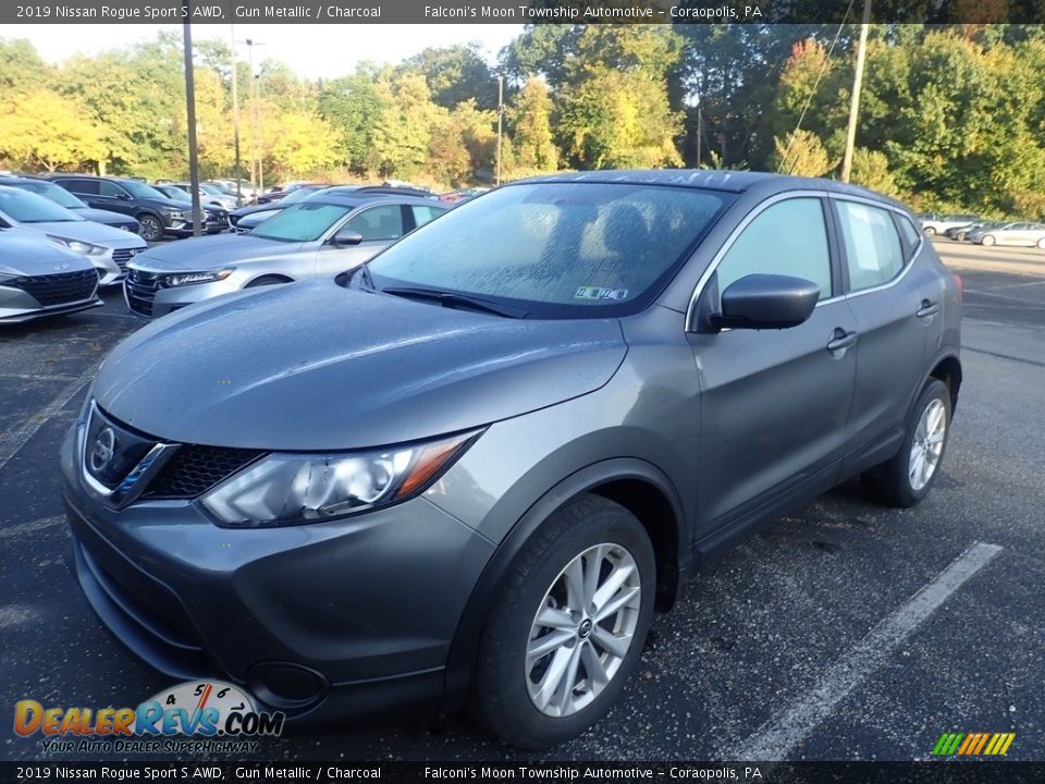 2019 Nissan Rogue Sport S AWD Gun Metallic / Charcoal Photo #1