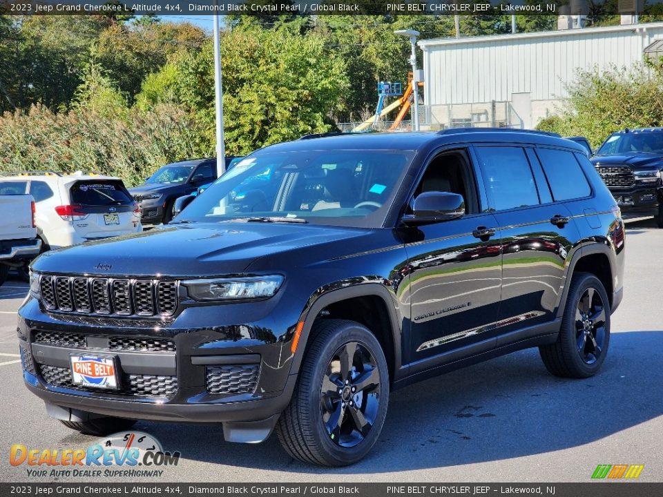 2023 Jeep Grand Cherokee L Altitude 4x4 Diamond Black Crystal Pearl / Global Black Photo #1