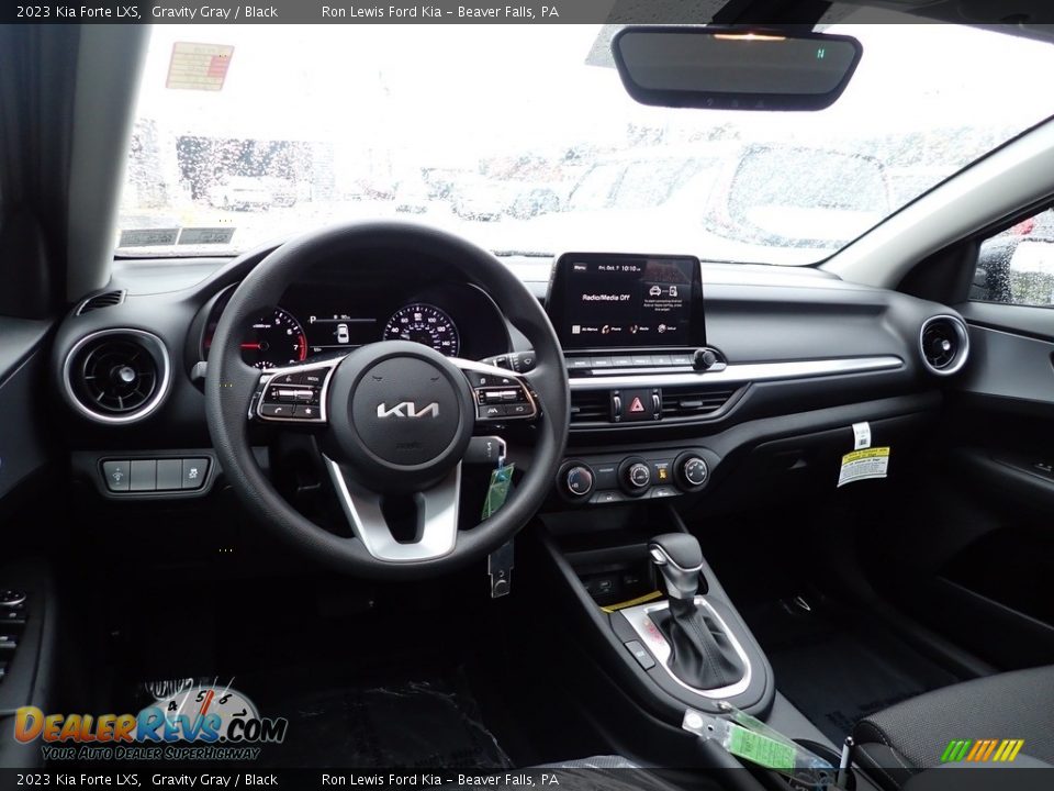 2023 Kia Forte LXS Gravity Gray / Black Photo #13