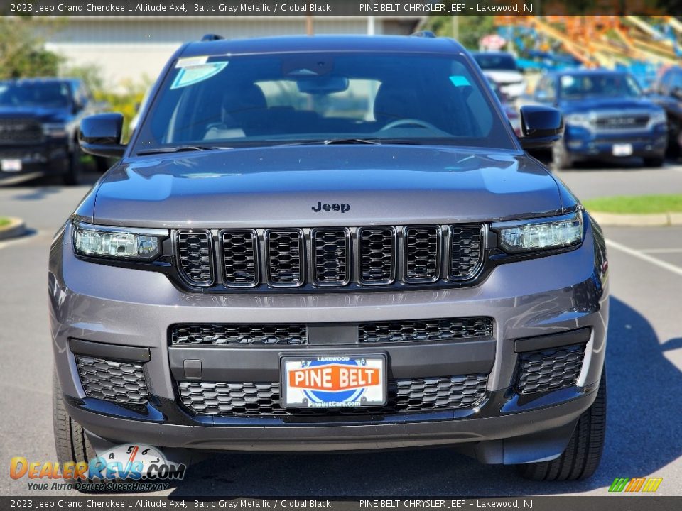 2023 Jeep Grand Cherokee L Altitude 4x4 Baltic Gray Metallic / Global Black Photo #2