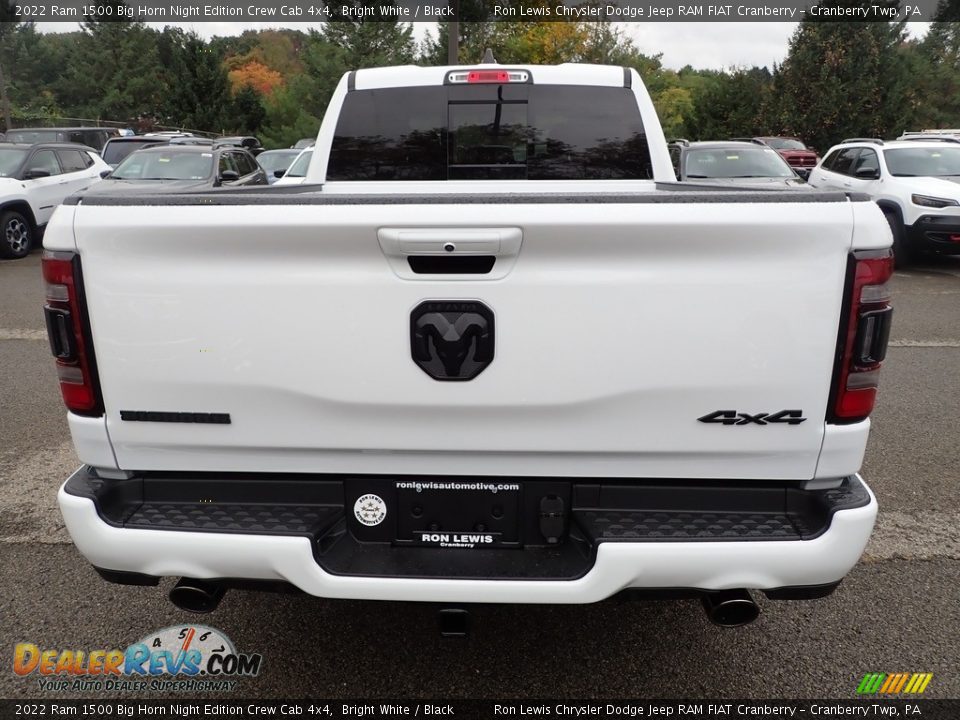 2022 Ram 1500 Big Horn Night Edition Crew Cab 4x4 Bright White / Black Photo #4