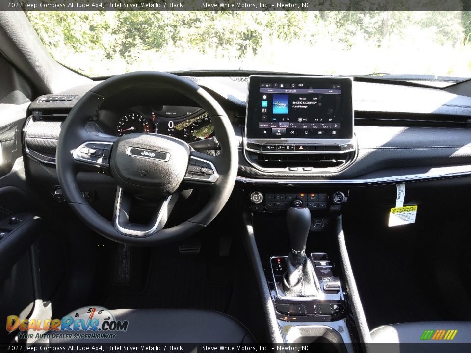 2022 Jeep Compass Altitude 4x4 Billet Silver Metallic / Black Photo #17