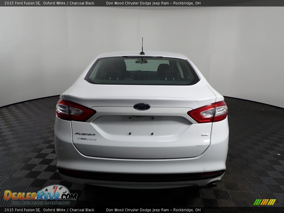 2015 Ford Fusion SE Oxford White / Charcoal Black Photo #6