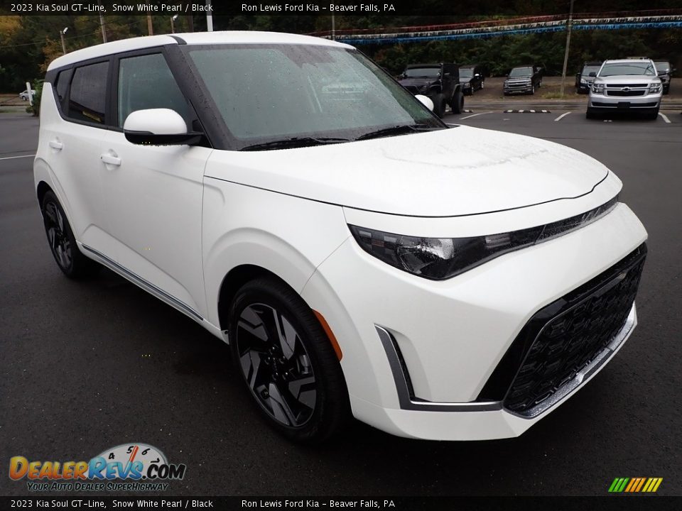 2023 Kia Soul GT-Line Snow White Pearl / Black Photo #2