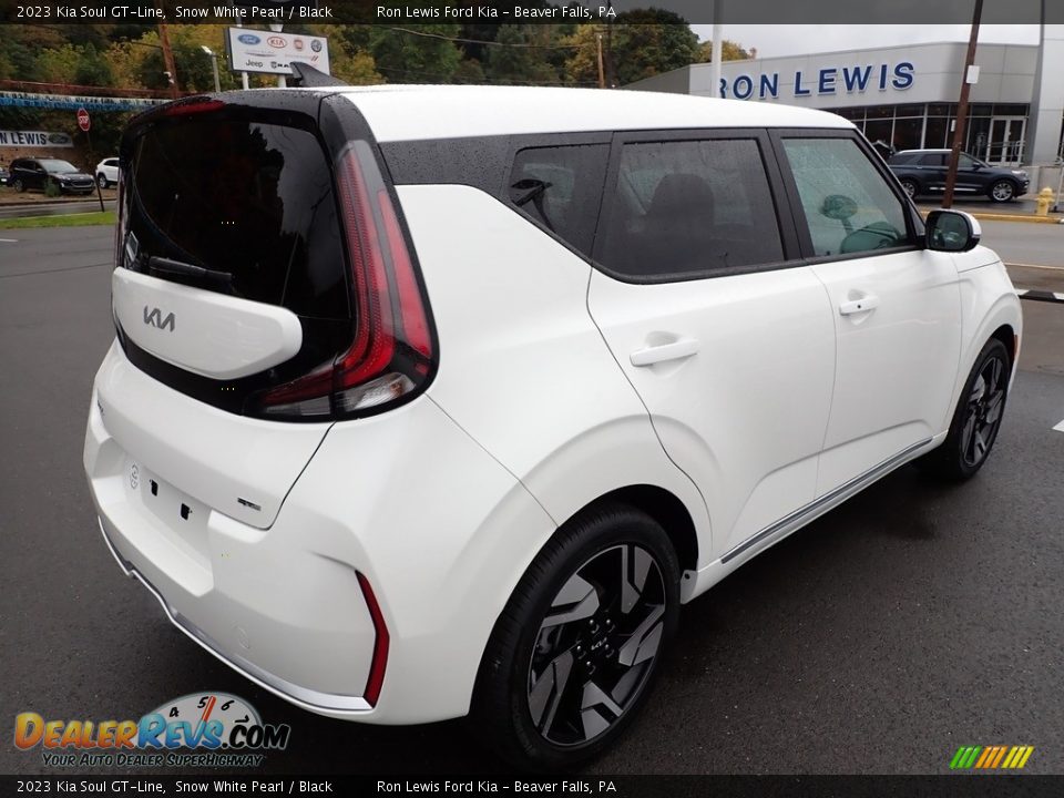 2023 Kia Soul GT-Line Snow White Pearl / Black Photo #8