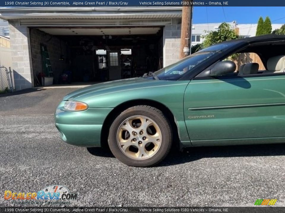 1998 Chrysler Sebring JXi Convertible Alpine Green Pearl / Black/Gray Photo #35