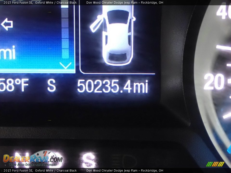 2015 Ford Fusion SE Oxford White / Charcoal Black Photo #30