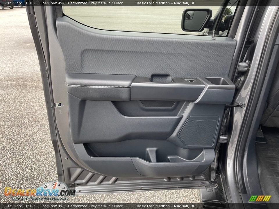 Door Panel of 2022 Ford F150 XL SuperCrew 4x4 Photo #15