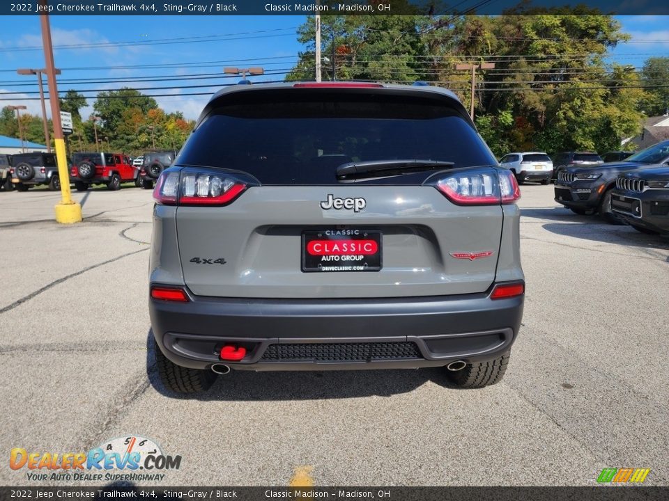 2022 Jeep Cherokee Trailhawk 4x4 Sting-Gray / Black Photo #10