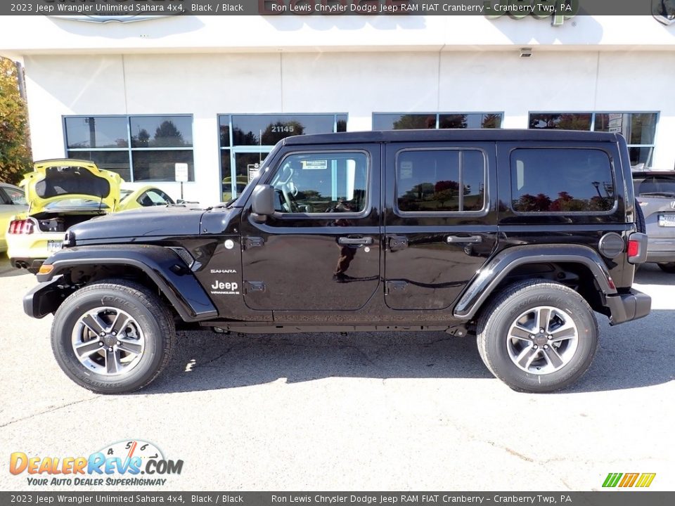 2023 Jeep Wrangler Unlimited Sahara 4x4 Black / Black Photo #2