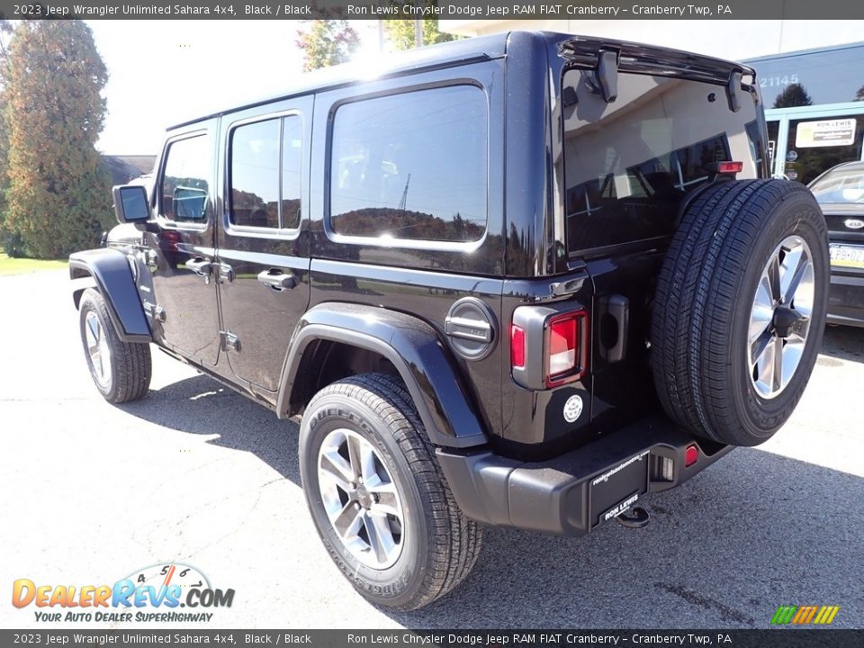 2023 Jeep Wrangler Unlimited Sahara 4x4 Black / Black Photo #3