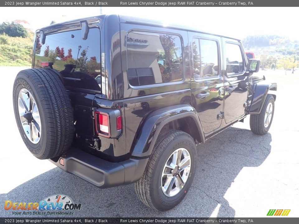 2023 Jeep Wrangler Unlimited Sahara 4x4 Black / Black Photo #5