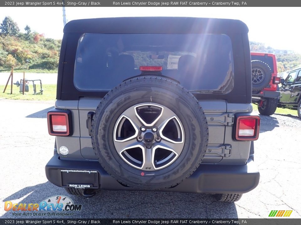 2023 Jeep Wrangler Sport S 4x4 Sting-Gray / Black Photo #4