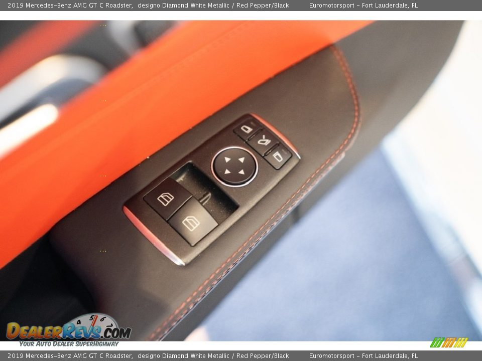 2019 Mercedes-Benz AMG GT C Roadster designo Diamond White Metallic / Red Pepper/Black Photo #24