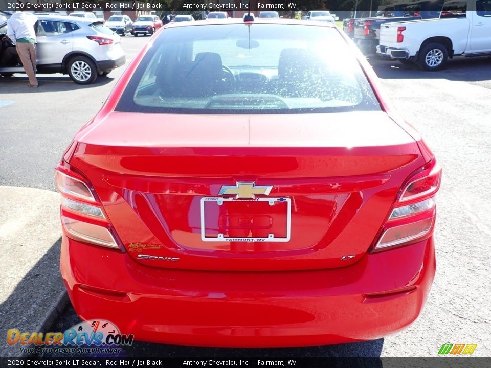 2020 Chevrolet Sonic LT Sedan Red Hot / Jet Black Photo #4