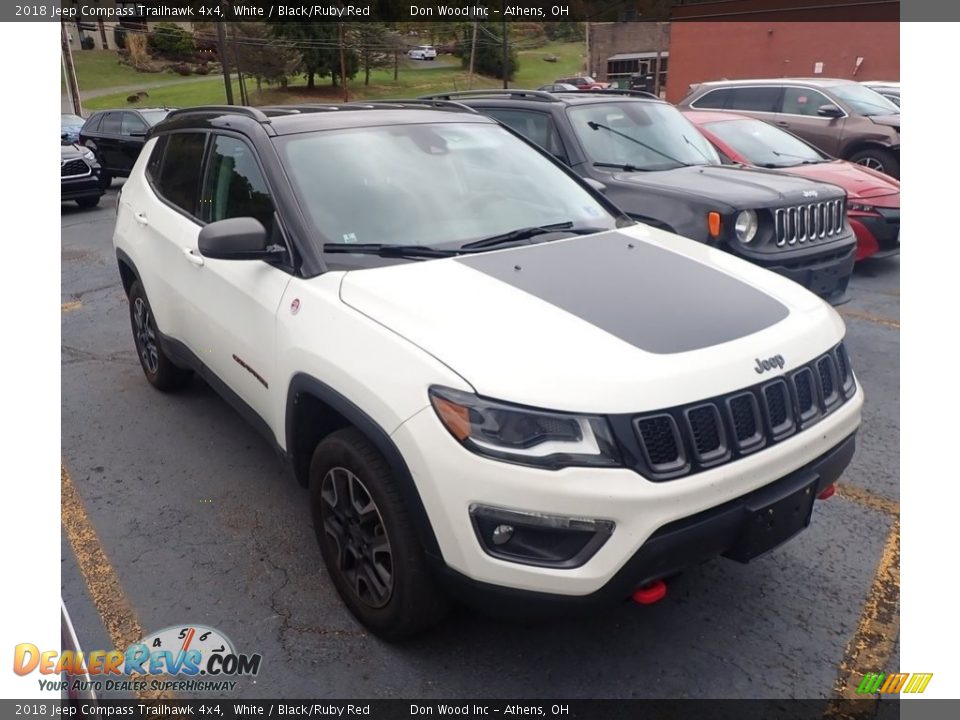 2018 Jeep Compass Trailhawk 4x4 White / Black/Ruby Red Photo #2