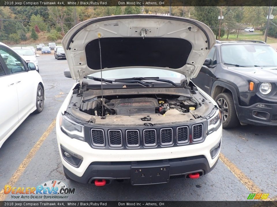 2018 Jeep Compass Trailhawk 4x4 White / Black/Ruby Red Photo #4