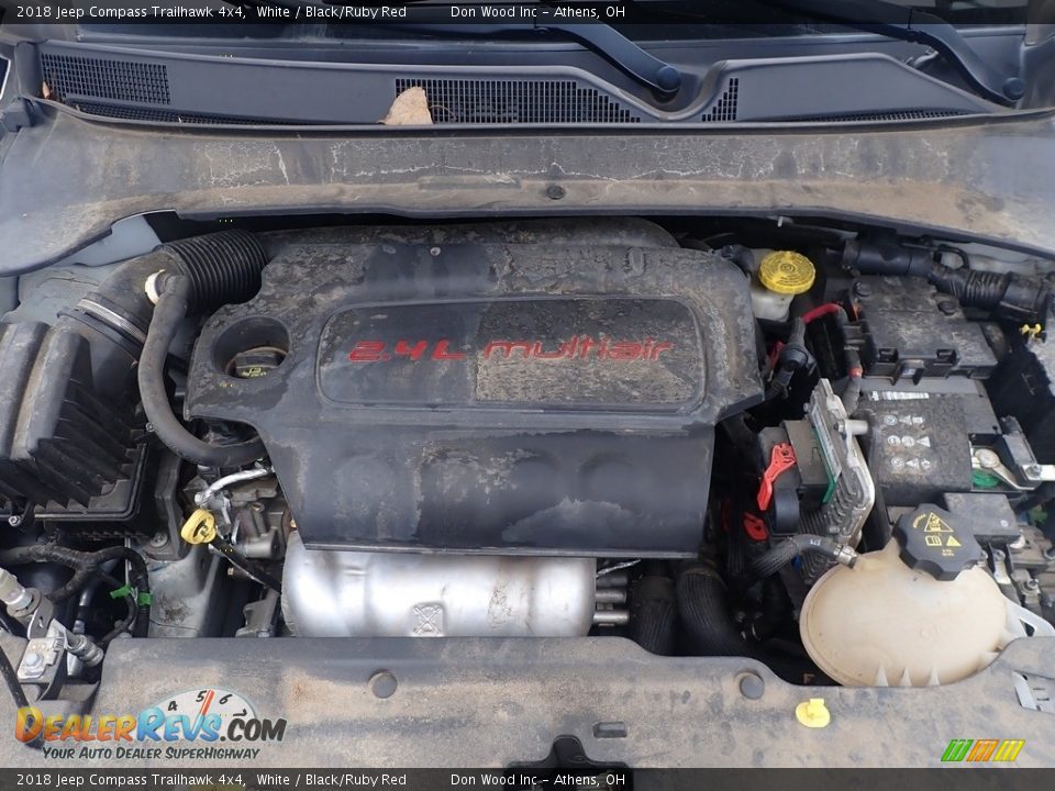 2018 Jeep Compass Trailhawk 4x4 White / Black/Ruby Red Photo #5