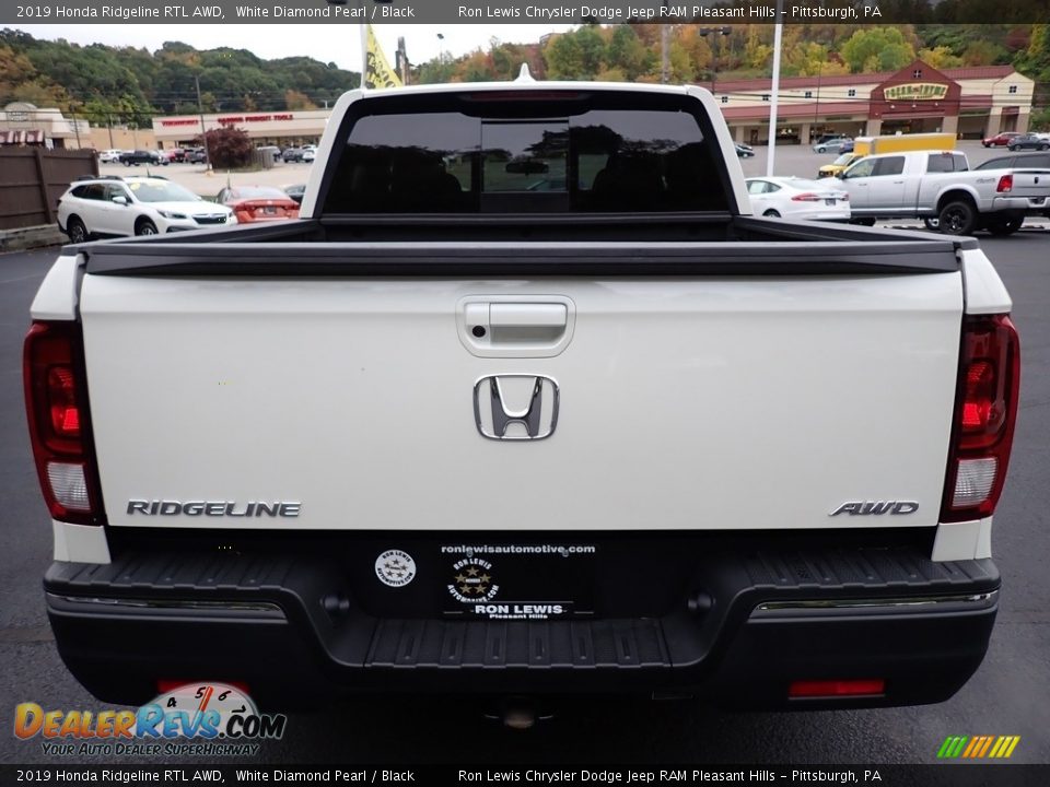 2019 Honda Ridgeline RTL AWD White Diamond Pearl / Black Photo #4