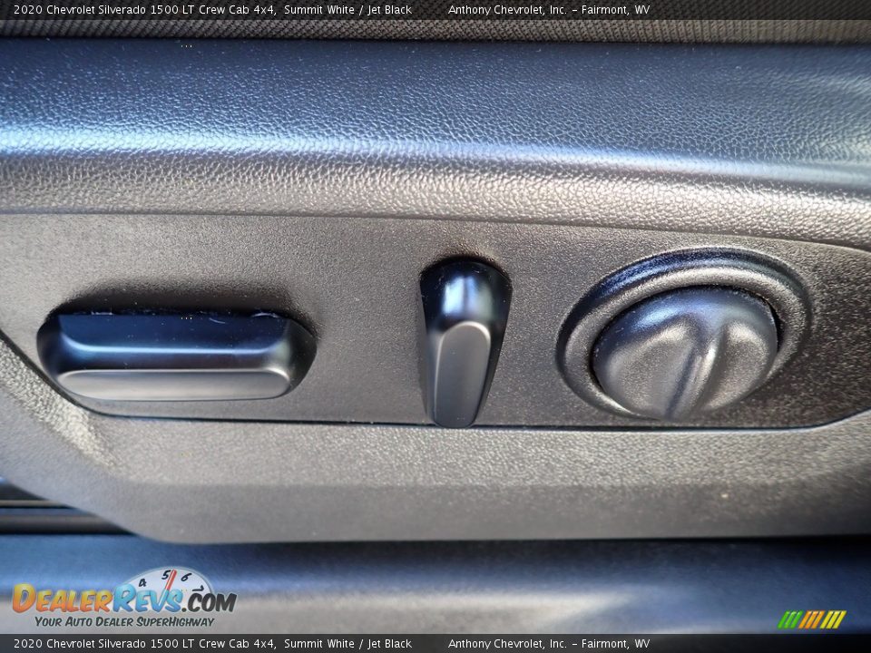 2020 Chevrolet Silverado 1500 LT Crew Cab 4x4 Summit White / Jet Black Photo #16
