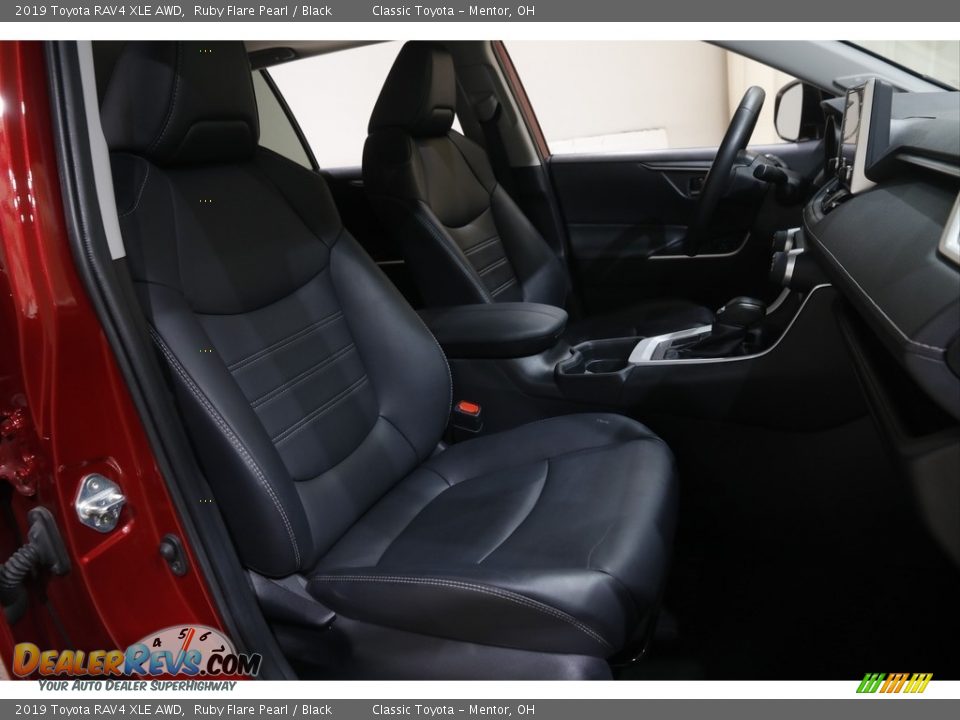 2019 Toyota RAV4 XLE AWD Ruby Flare Pearl / Black Photo #14