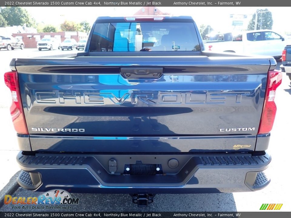 2022 Chevrolet Silverado 1500 Custom Crew Cab 4x4 Northsky Blue Metallic / Jet Black Photo #4
