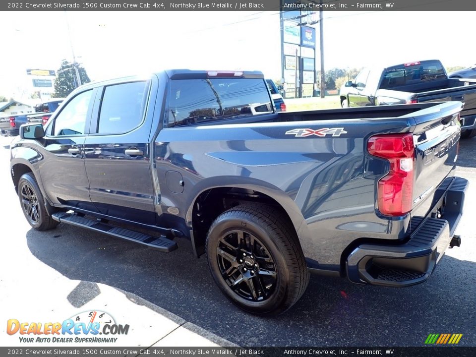 2022 Chevrolet Silverado 1500 Custom Crew Cab 4x4 Northsky Blue Metallic / Jet Black Photo #5