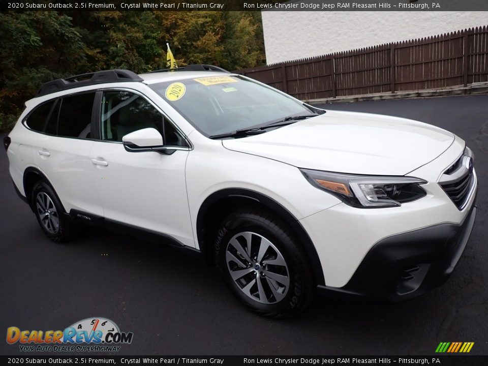 2020 Subaru Outback 2.5i Premium Crystal White Pearl / Titanium Gray Photo #8